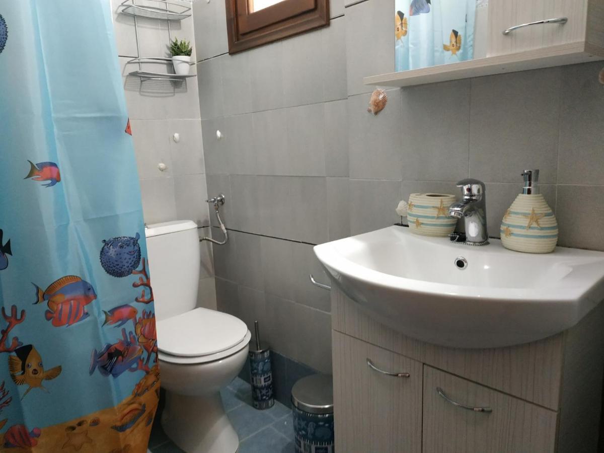 Παραθαλασσια Στουντιο Μιχαλιας Sea View Studio Michalias Agia Marina  Exterior photo